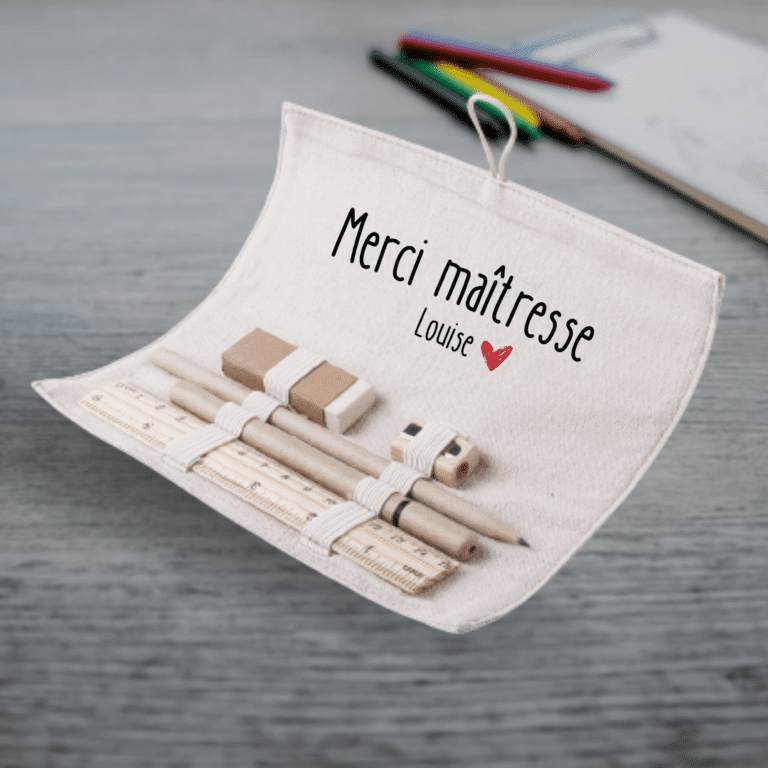 Cadeau de Noël Maîtresse Personnalisé - Affiche Définition Originale - Idée KDO Professeur Maternelle/Primaire - Souvenir Fêtes maitresse - France Cadeau de Noël Maîtresse Personnalisé - Affiche Définition Originale - Idée KDO Professeur Maternelle/Primaire - Souvenir Fêtes maitresse - France
