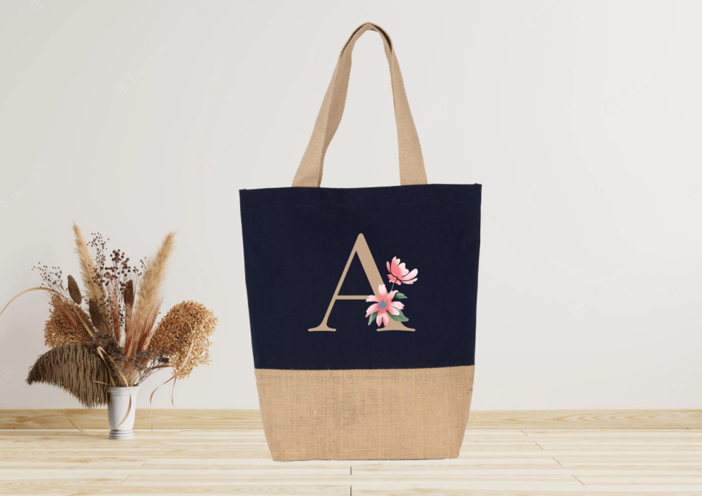 Sac tote bag personnalisé lettre florale