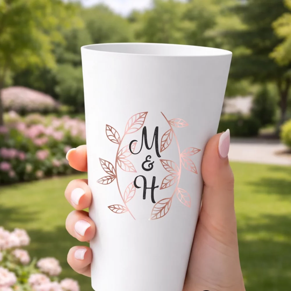 Texte ALT : Gobelet réutilisable personnalisé pour mariage, EVJF ou événement – fabriqué à Chartres