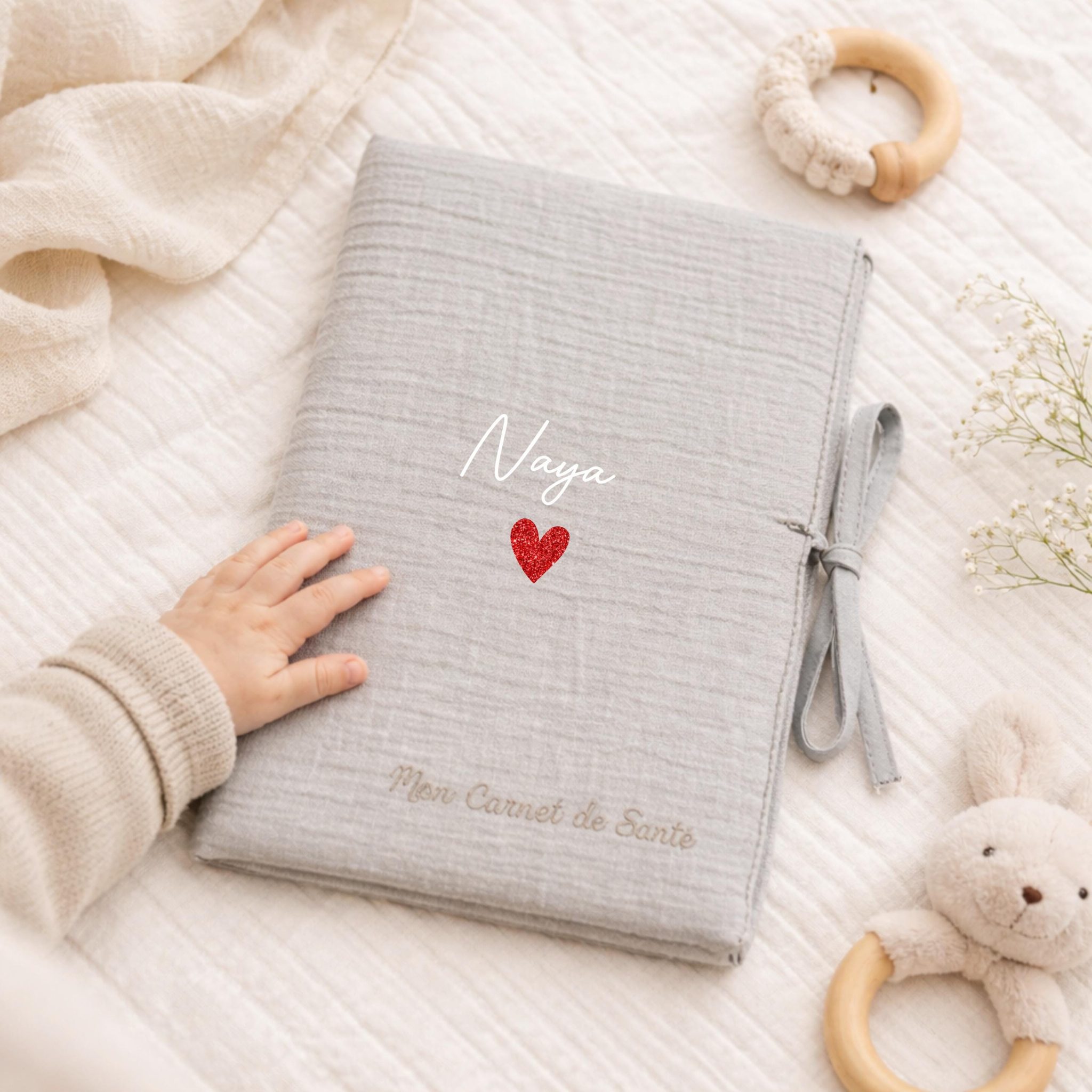 Cadeau naissance - Protège carnet enfant avec prénom — cadeau naissance bébé