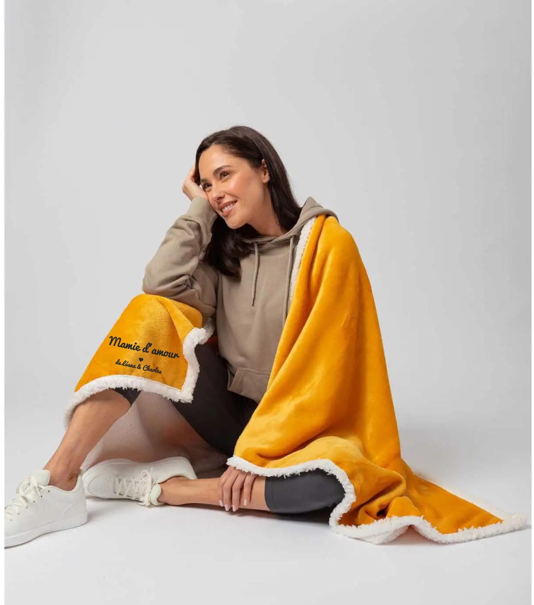 Couverture-plaid brodée — mamie personnalisé