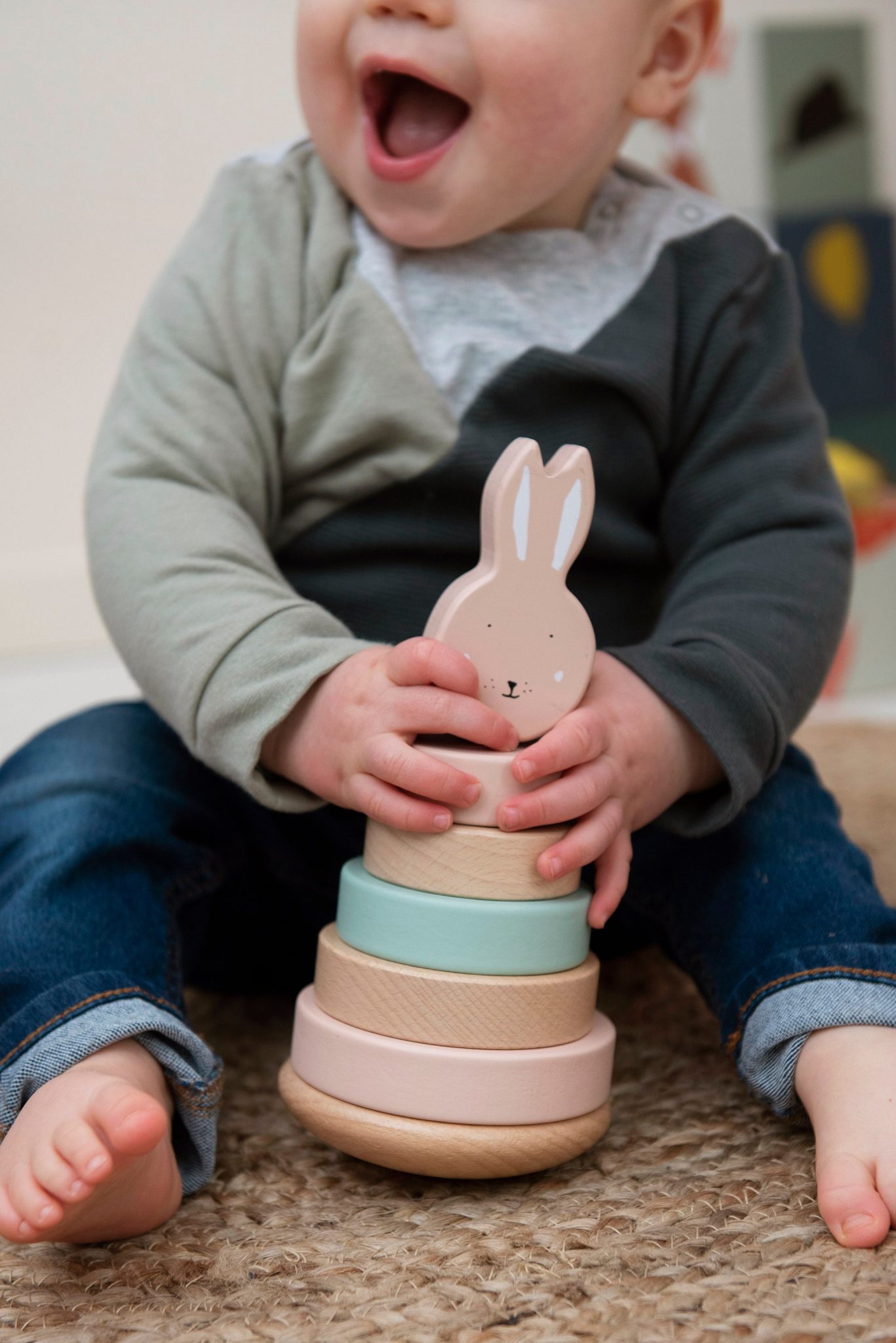 Jouet à empiler en bois - Mme Lapin — jouet en bois
