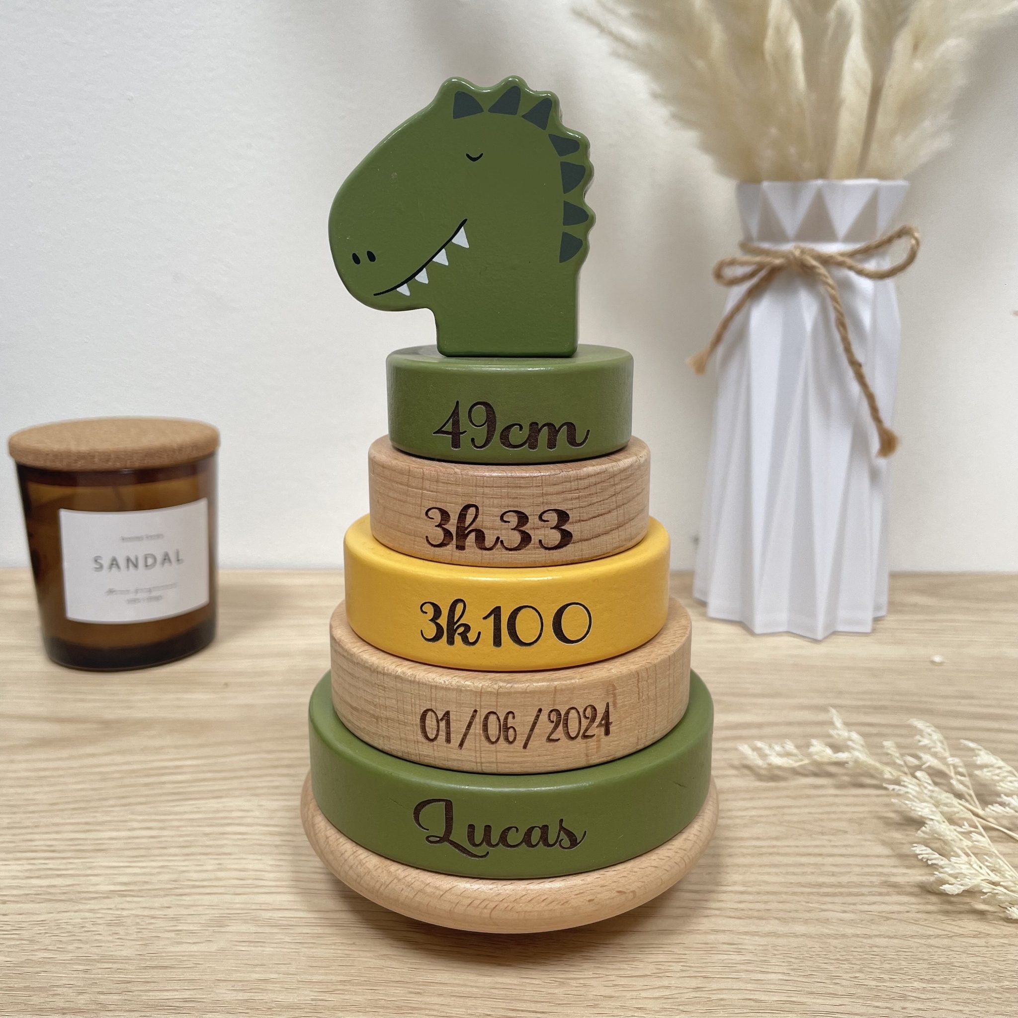 Tour naissance personnalisée Trixie avec anneaux à empiler- cadeaux de naissance, nouveau né cadeau bébé, jouet en bois bébé — idée cadeau naissance