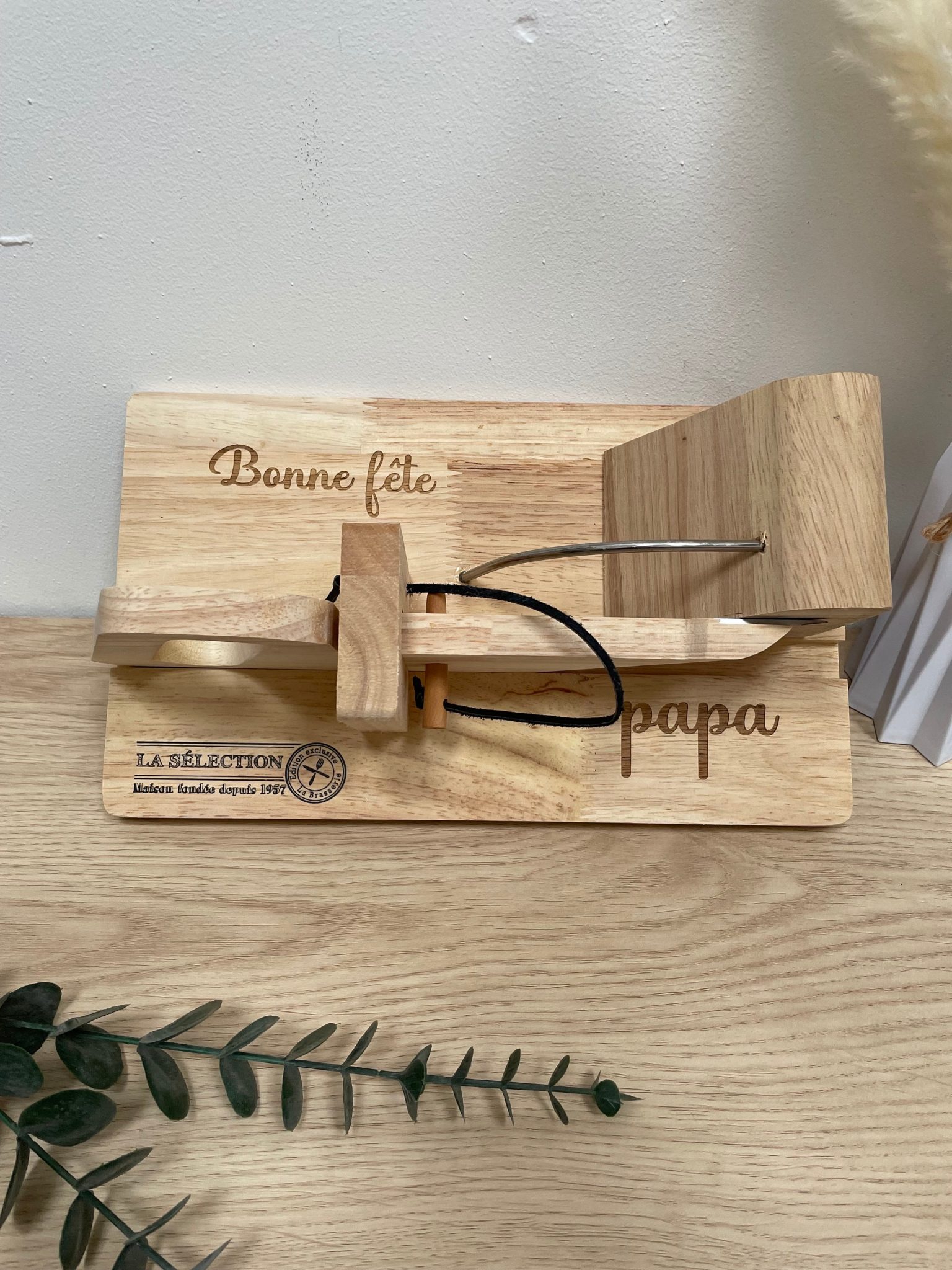 Trancheuse à charcuterie/saucisson personnalisée. Cadeau personnalisé pour papa, papi. Idée cadeau pour la fête des pères.