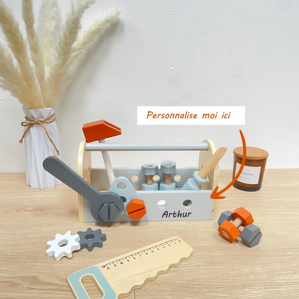 Boîte à Outils en Bois Personnalisable - cadeau enfant anniversaire personnalisé, 2 ans bébé, jouet enfant personnalisé, anniversaire enfant