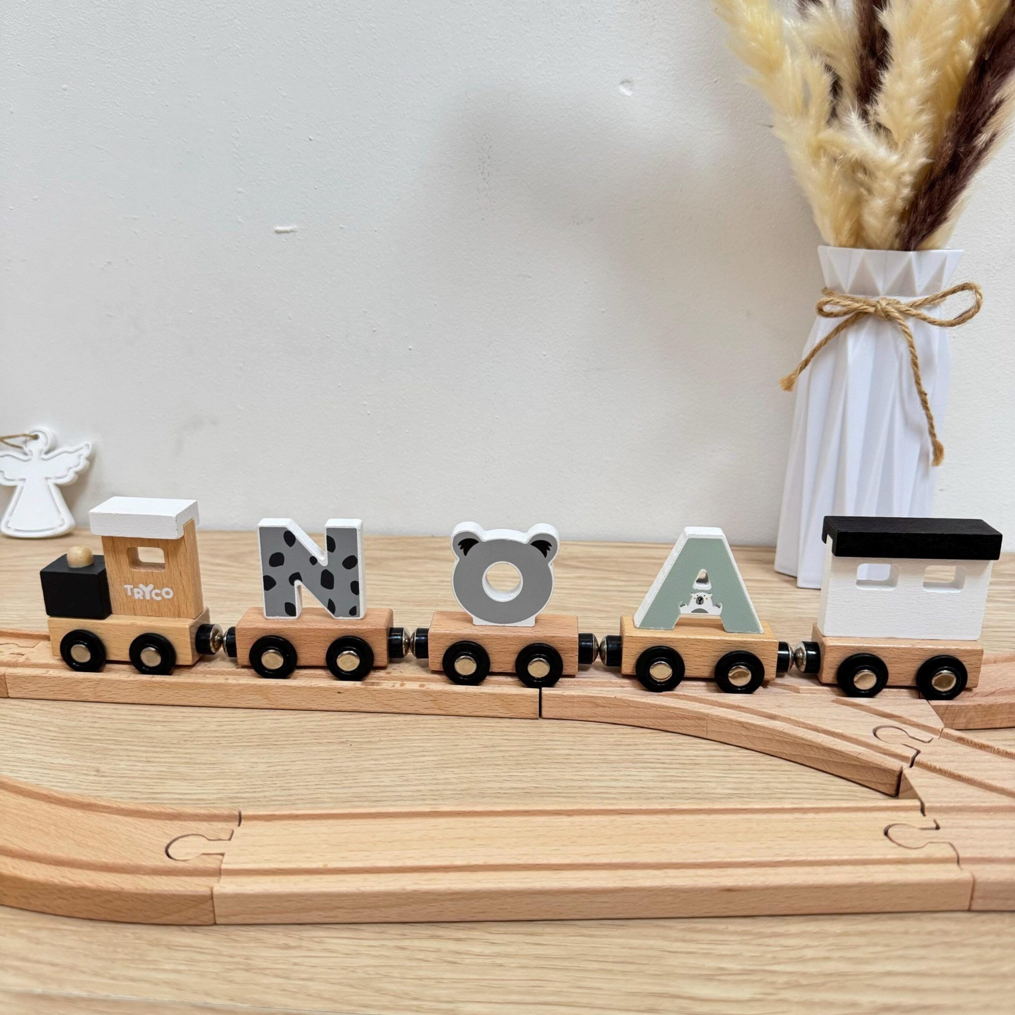 Petit train lettres personnalisable prénom enfant - jouet bois nom train, idée cadeau anniversaire personnalisé enfant, cadeau noël enfant
