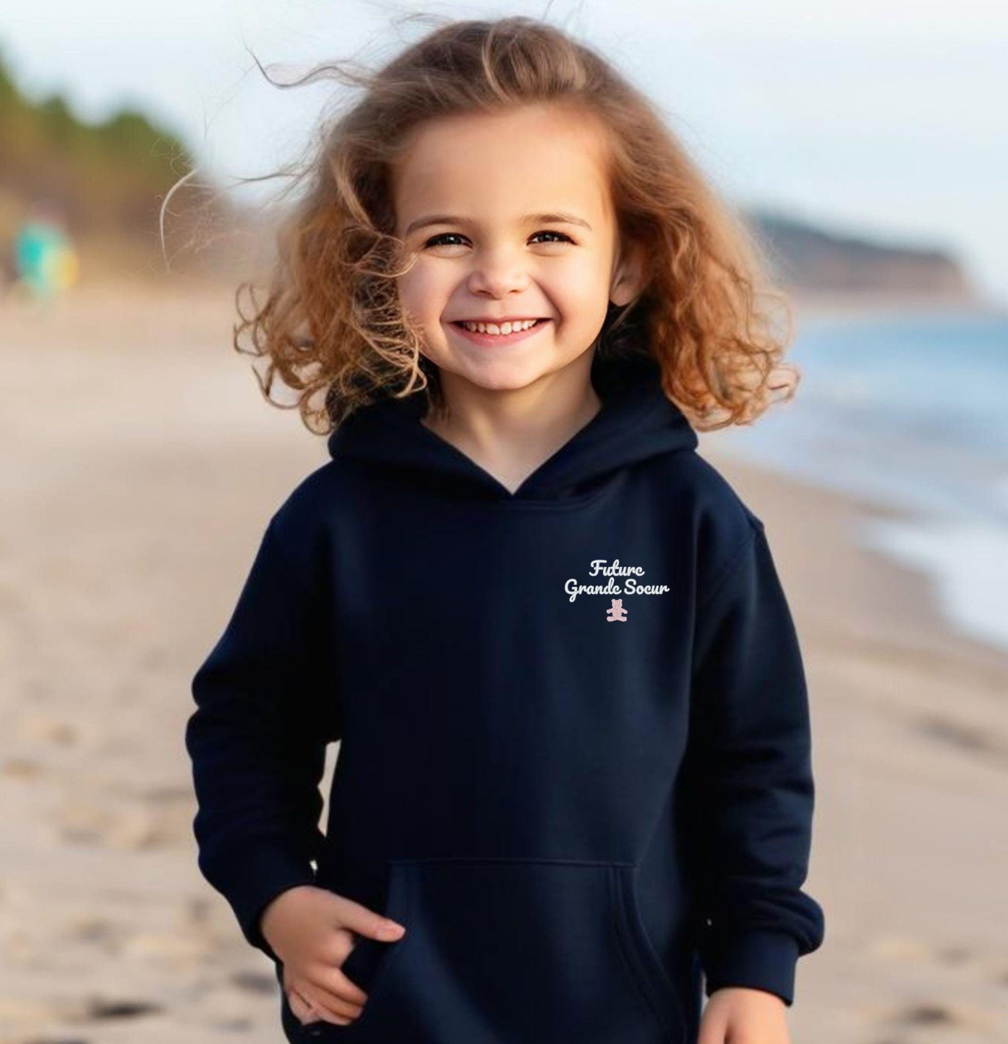 Sweat enfant brodé pour annonce de grossesse, future grande sœur, futur grand frère. Annonce bébé