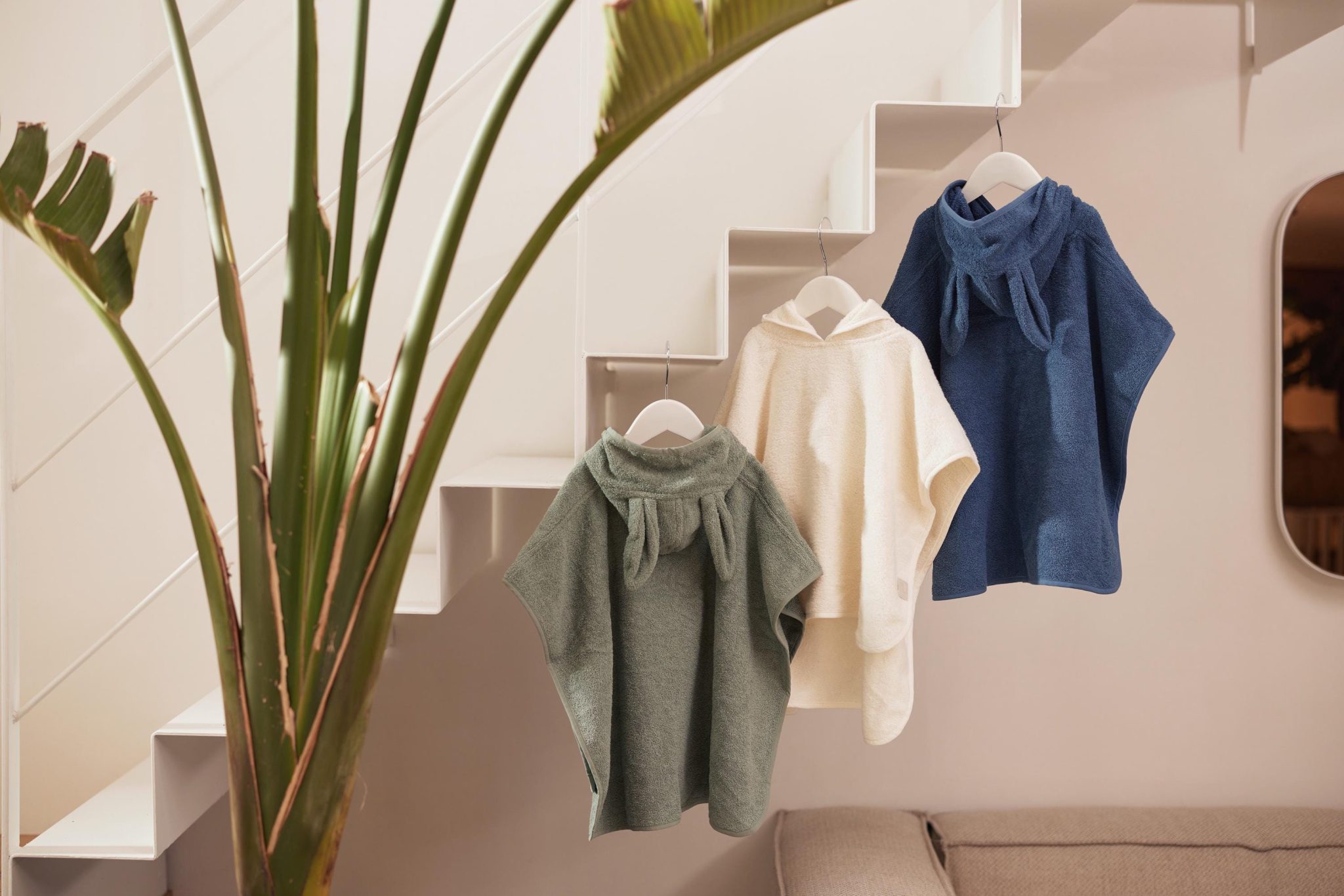 Poncho de bain enfant personnalisé, sortie de bain bébé brodé, cadeau de naissance. — peignoir brodé