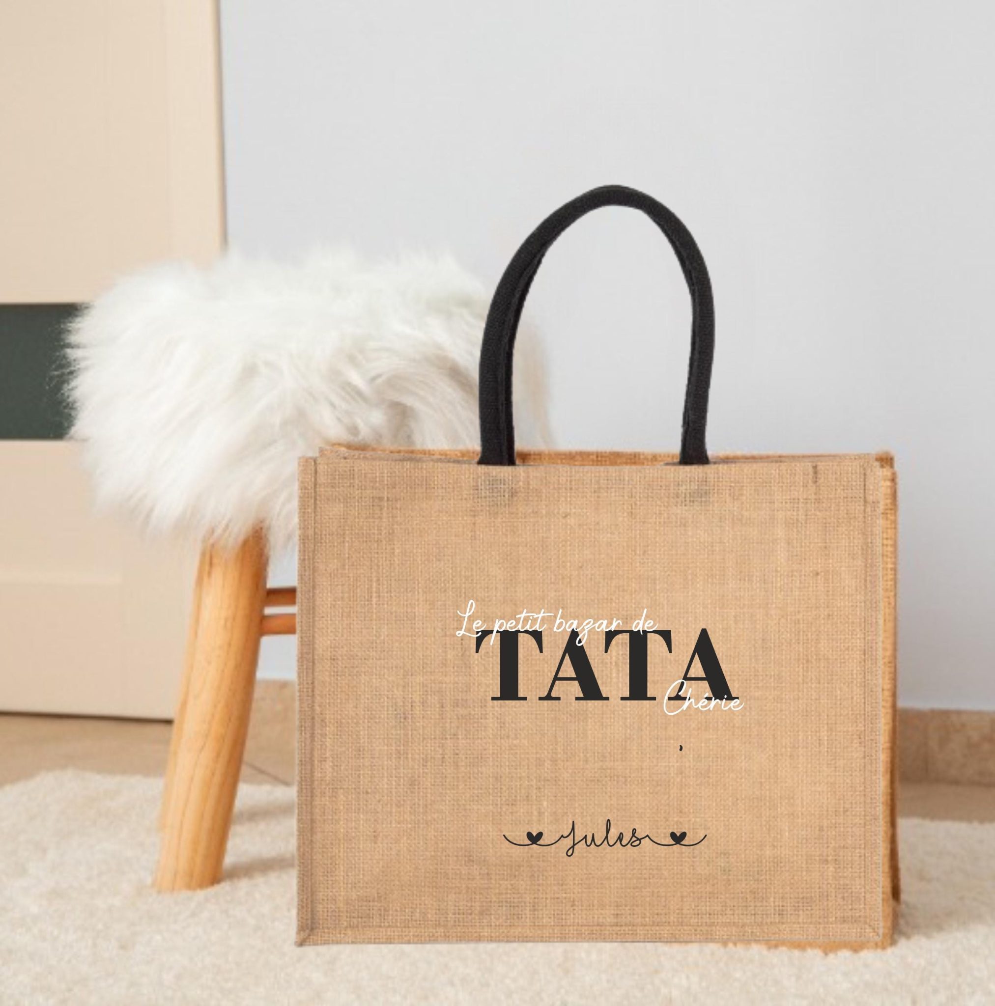 Sac en jute personnalisé "Le Petit Bazar de Marraine Chérie"- Cadeau marraine personnalisé, anniversaires marraine, Sac marraine — cadeau baptême marraine