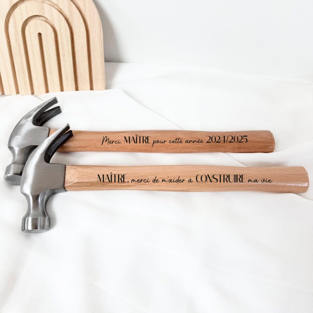 Cadeau Maître, marteau personnalisé, idée cadeau maître, anniversaire, cadeau personnalisé, outil bricolage, cadeau fin d'année scolaire