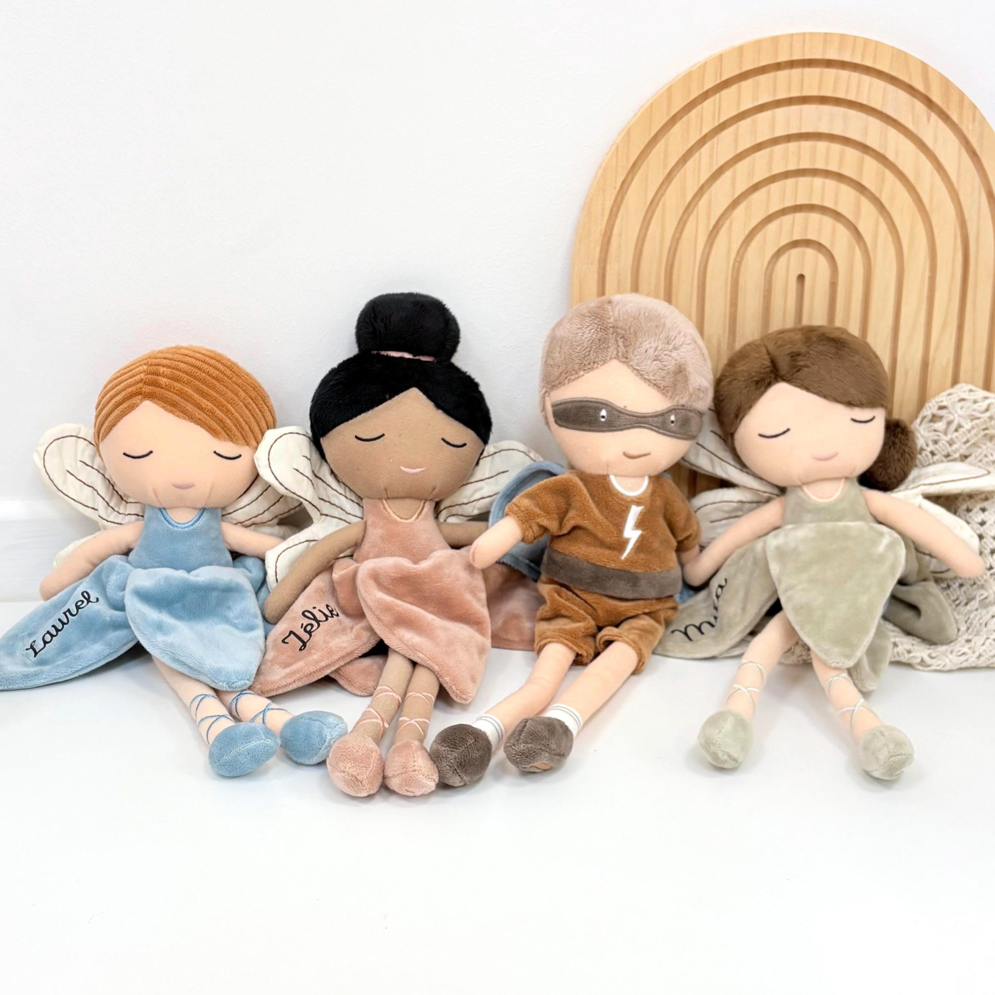 Peluche personnalisée, enfant poupée enfant prénom, Peluche fille personnalisée, cadeau enfant cadeau bébé prénom, cadeau naissance garçon — Doudou personnalisé
