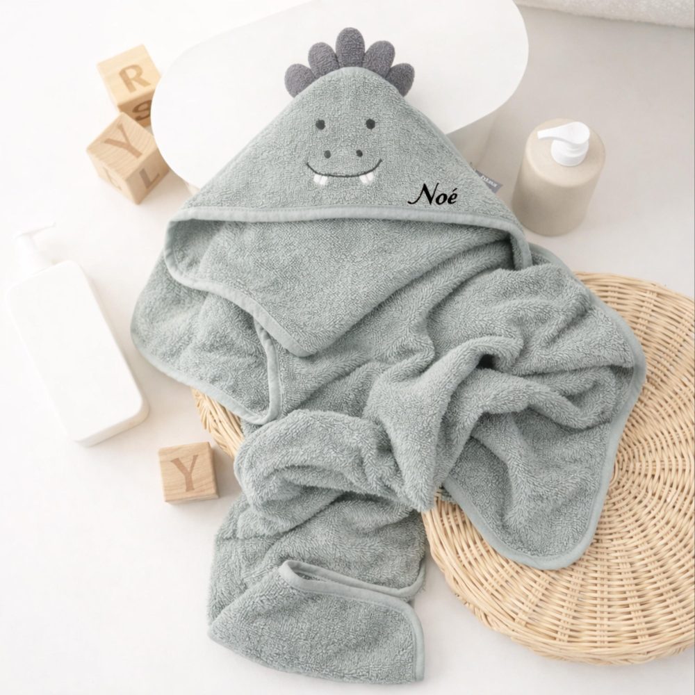 Cape de bain brodée avec prénom, cadeau de naissance garçon, serviette bébé, cadeau de naissance personnalisé, sortie de bain