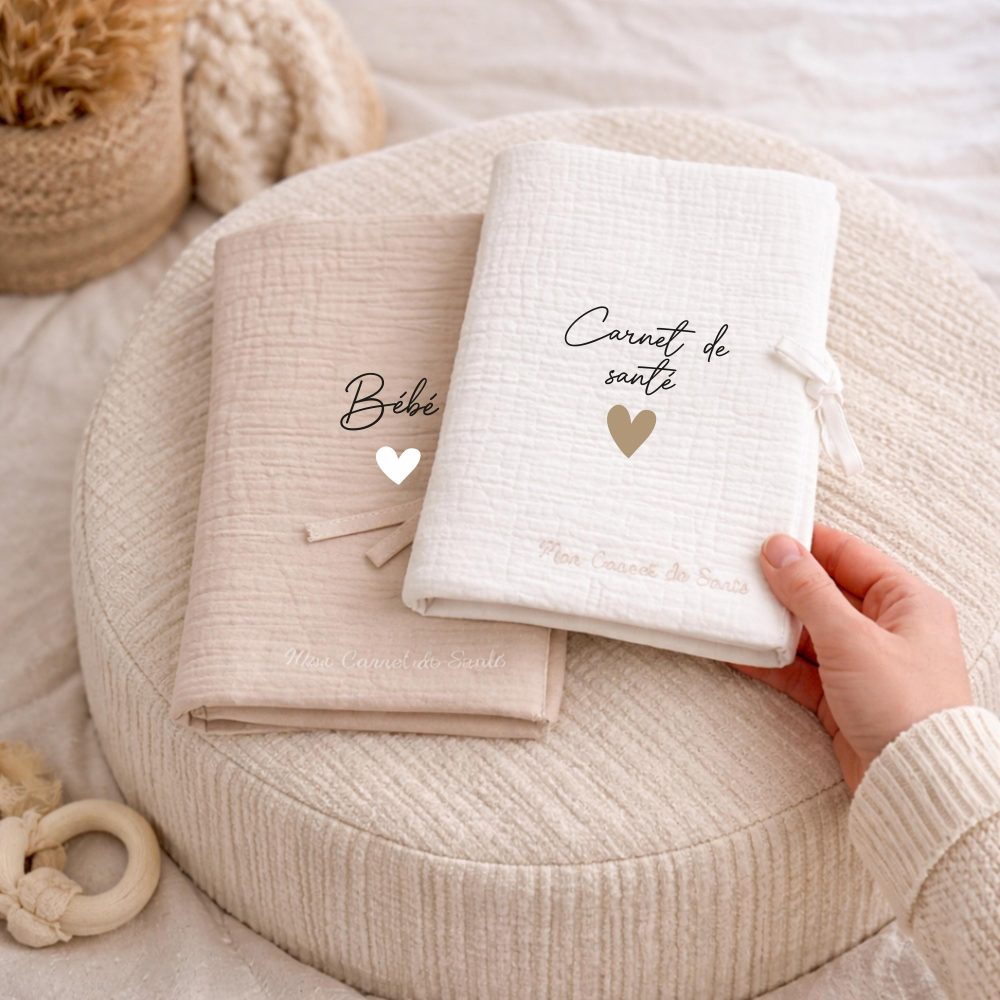 Cadeau naissance, protège carnet enfant avec prénom, cadeau baby shower bébé, idée cadeau baptême, carnet santé bébé couverture