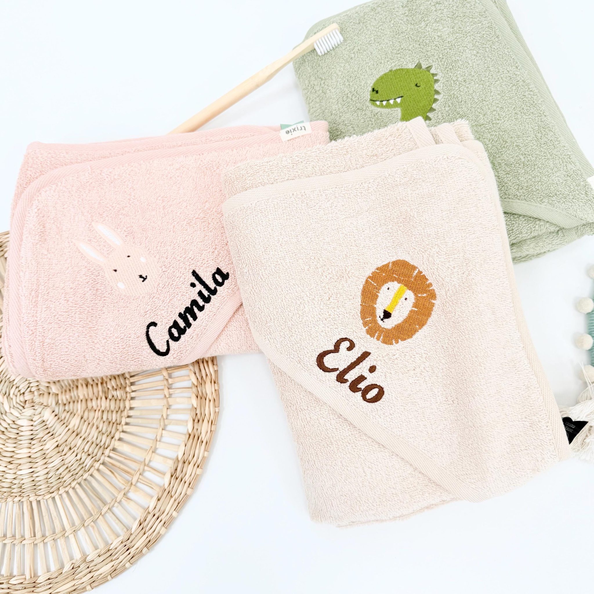 Cape de Bain bébé brodée Personnalisée – Cadeau enfant, serviette de bain, anniversaire cadeau personnalisé, sortie de bain — cadeau bébé