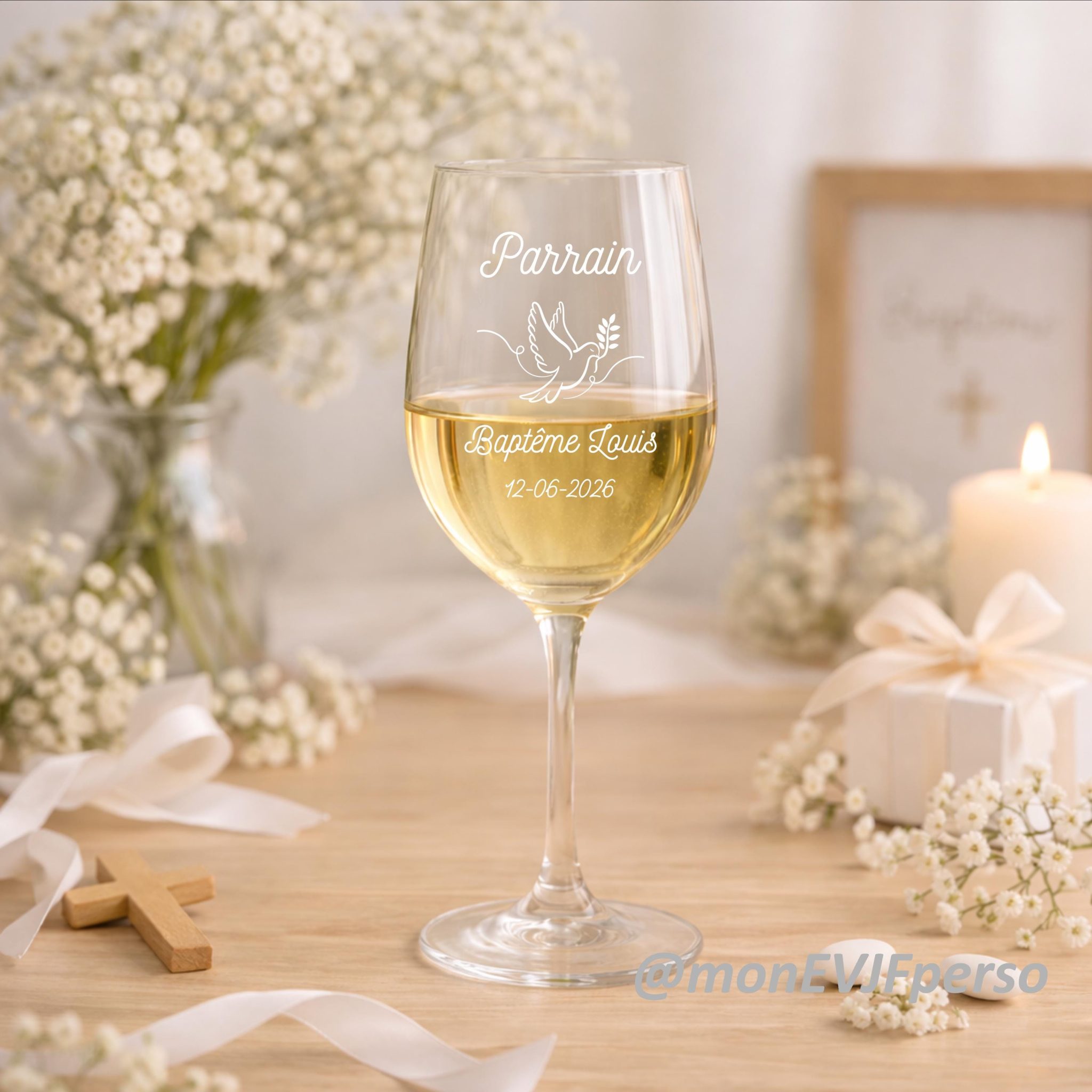 Verre à vin personnalisé Parrain Marraine – cadeau baptême, prénom, date, souvenir cérémonie, verre à pied 400 ml, parrain marraine cadeau — idée baptême