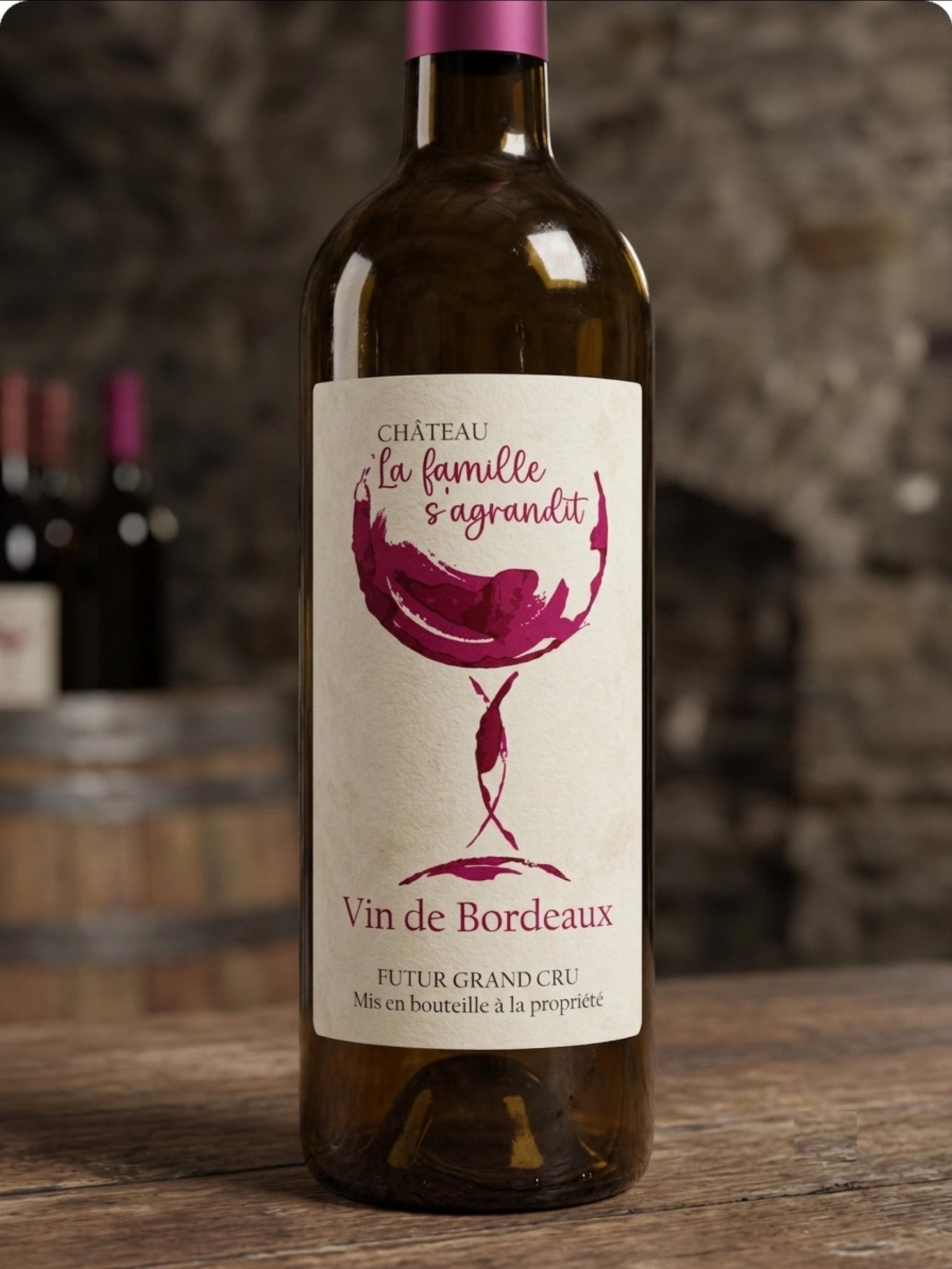 Étiquette bouteille de vin pour annonce grossesse - La famille s'agrandit - Bébé en route