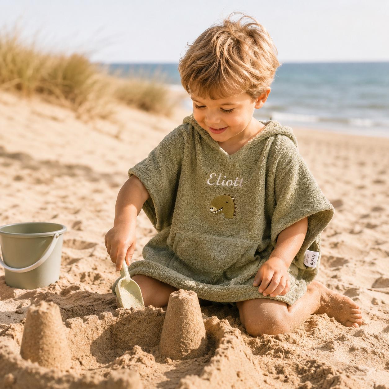 Poncho Enfant plage brodé — anniversaire 2 ans