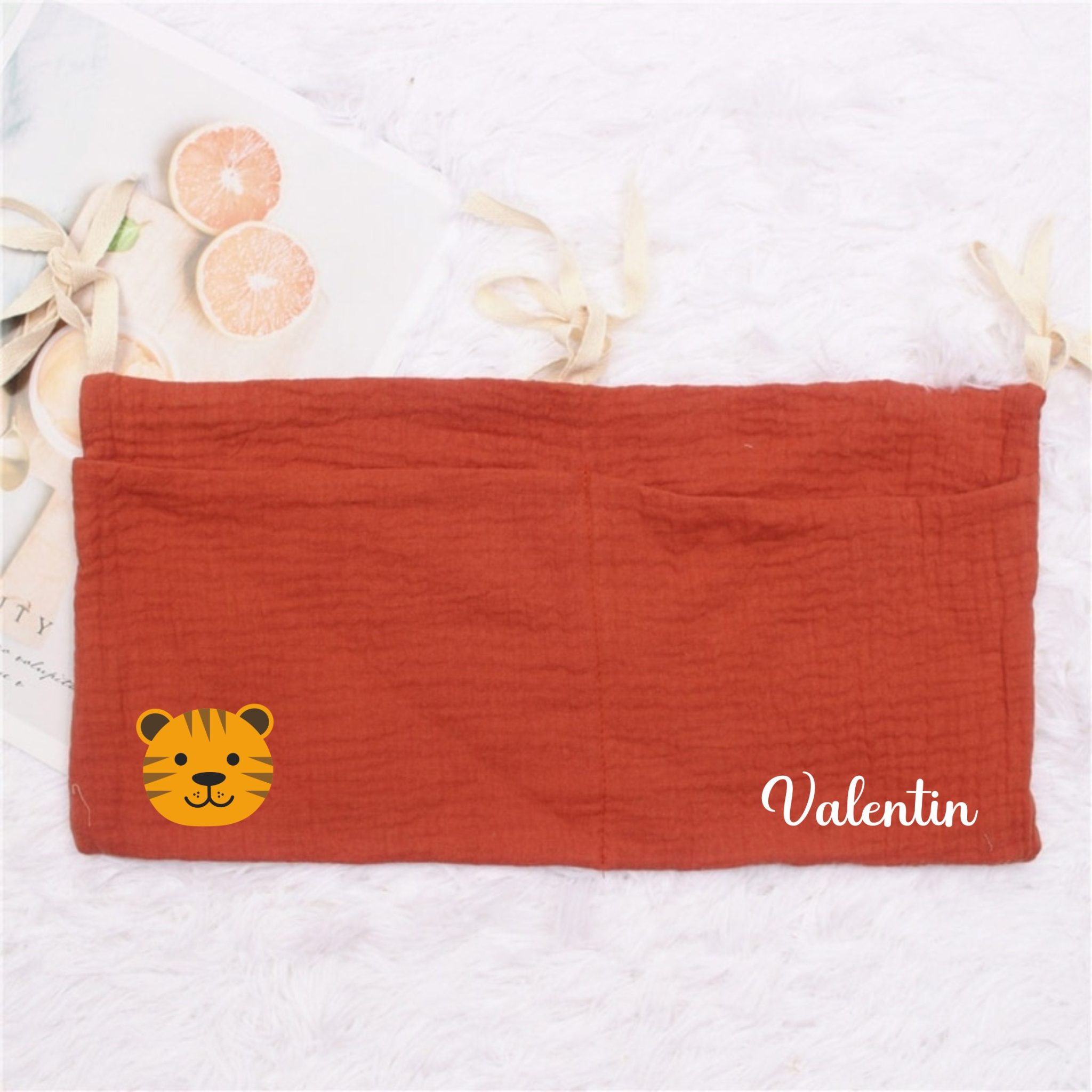 Rangement de lit personnalisé en gaze de coton — cadeau naissance bébé
