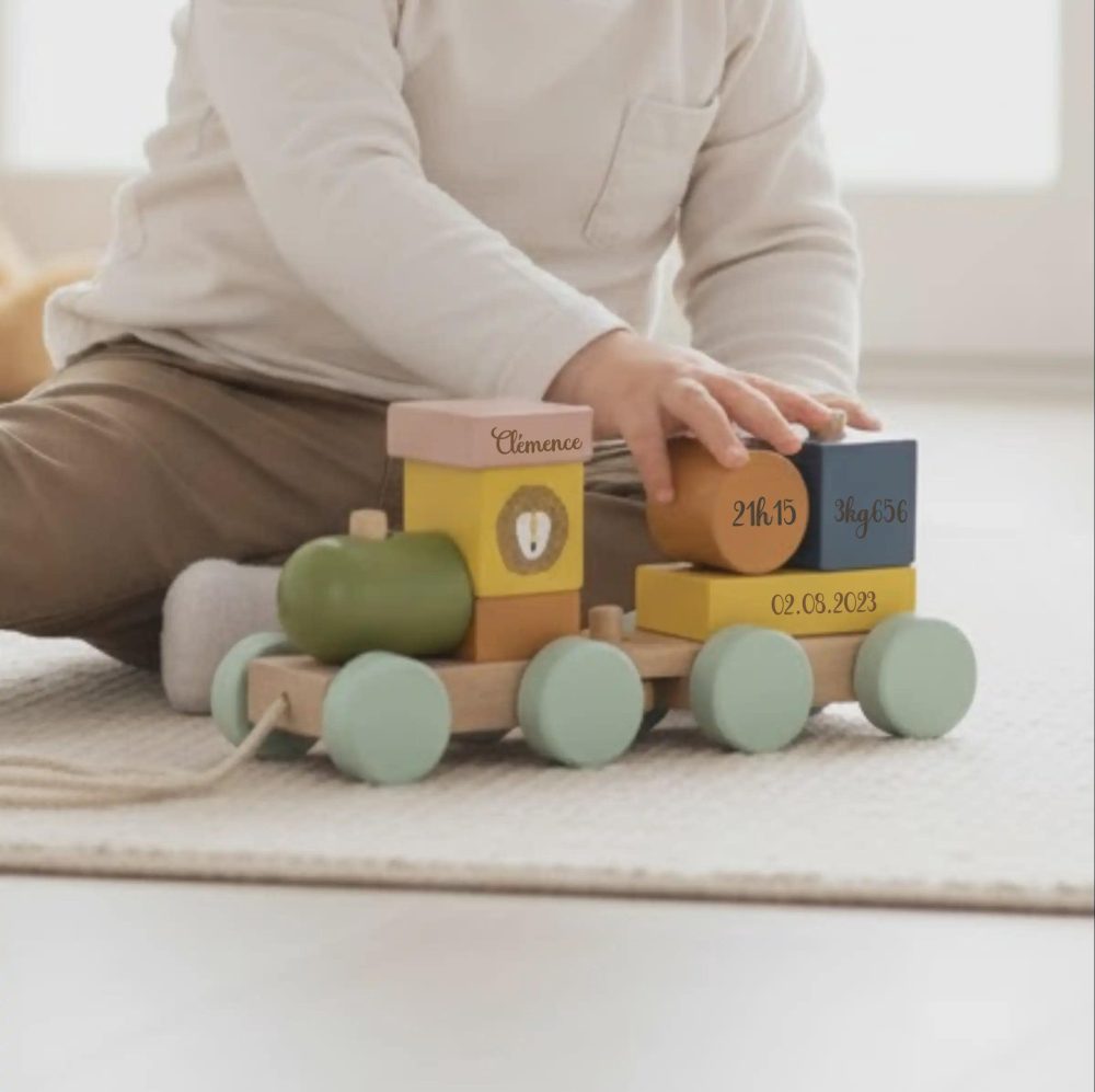 Train naissance à empiler — cadeau naissance prénom