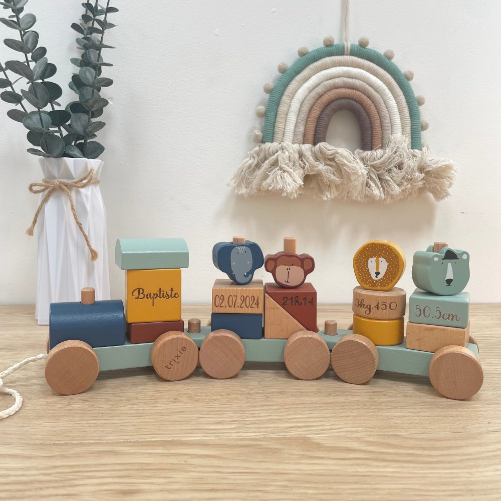 Train naissance à empiler — idée cadeau naissance