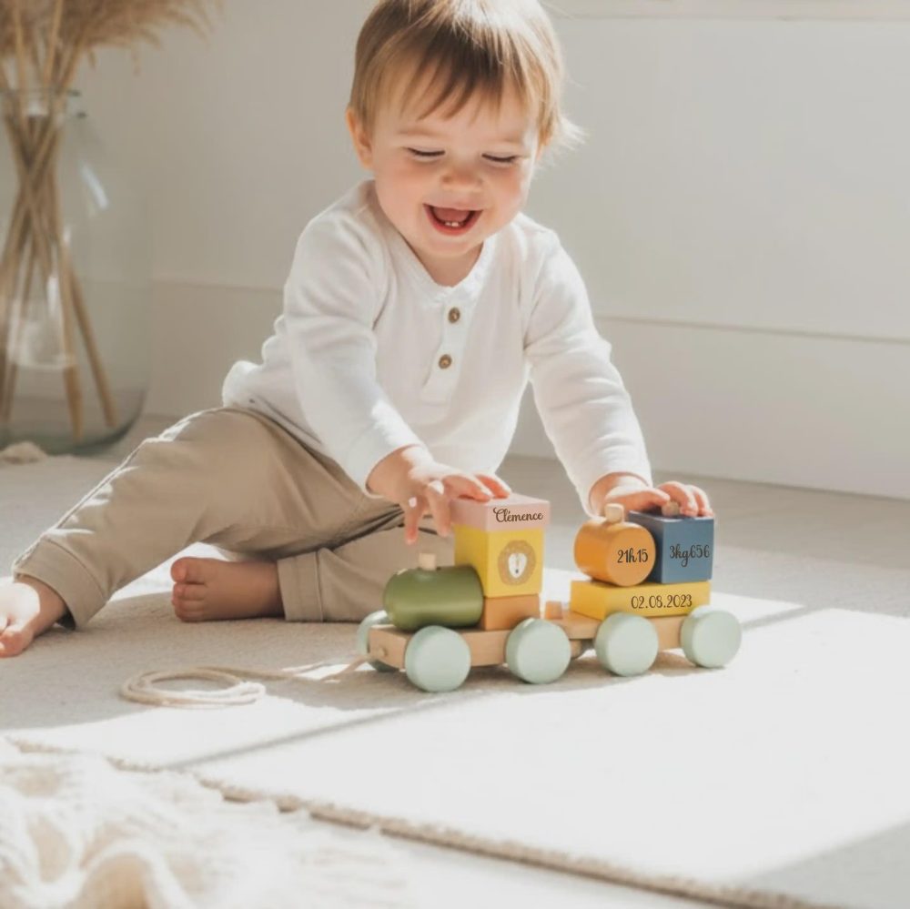 Train naissance à empiler — jouet bébé personnalisé