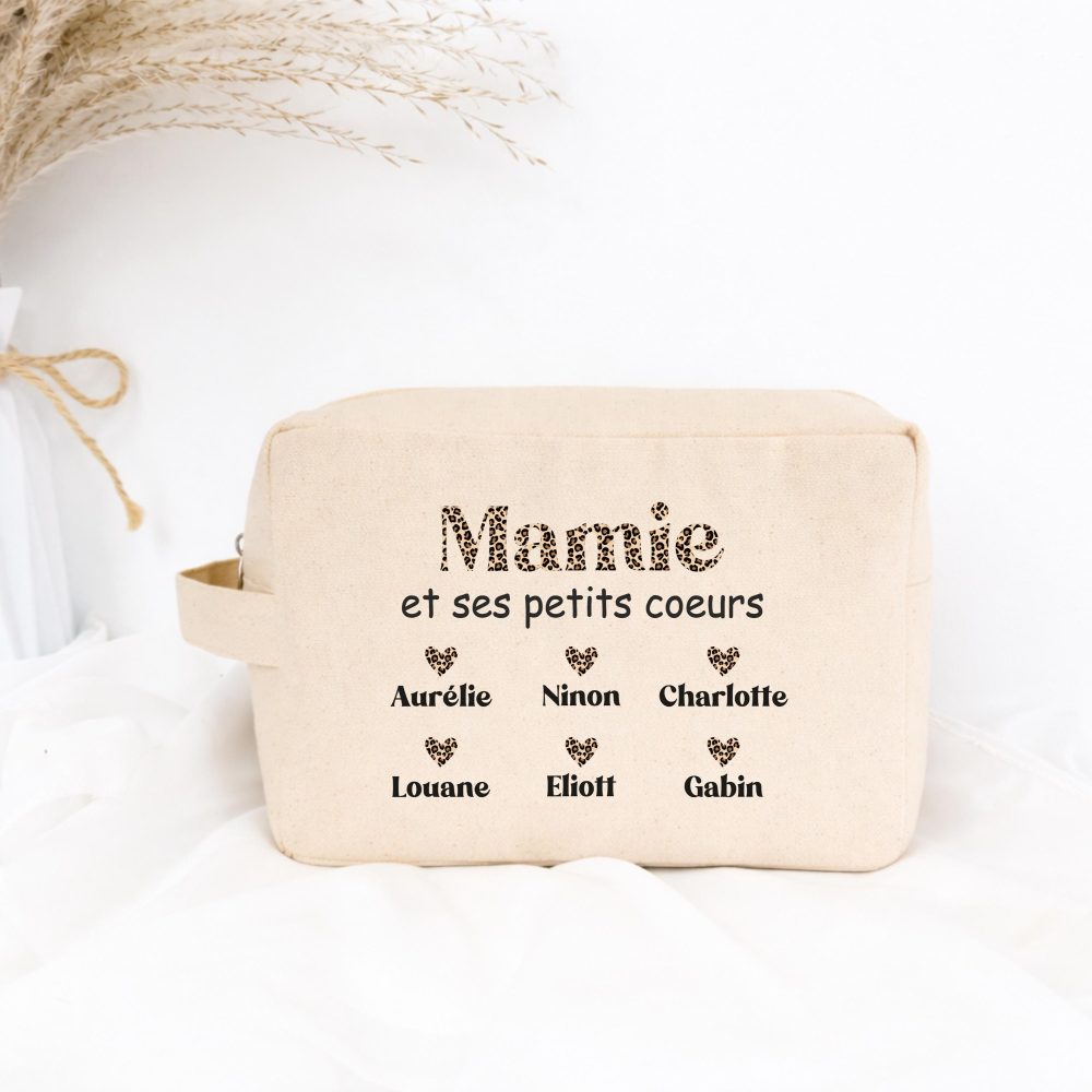 Trousse de toilette « Mamie et ses petits cœurs »